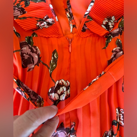 Lulu’s Loved By You Red Orange Floral Pleated Chiffon Maxi - Picture 10 of 13